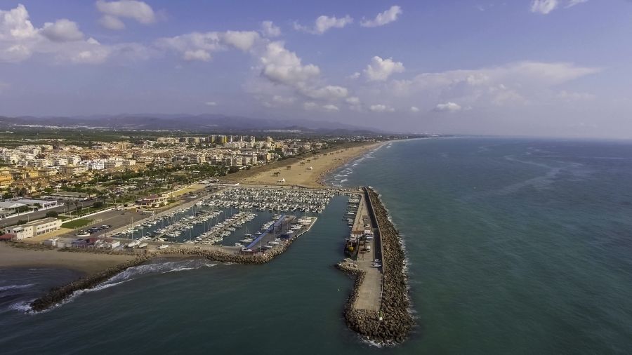 Residencial Teruel 2, Puerto de Sagunto, centros deportivos
